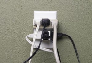 Outlet with too many extensions plugged in